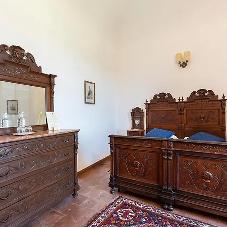 Castello Di 3*