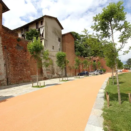 Castello Di 3*