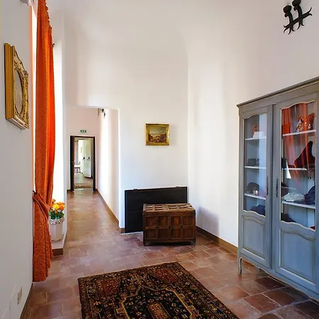 Castello Di 3*