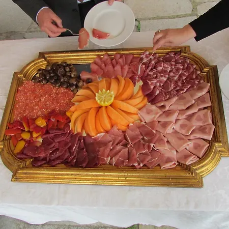 Castello Di 3* Cortanze