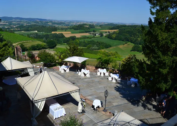 Castello Di Hotel 3*