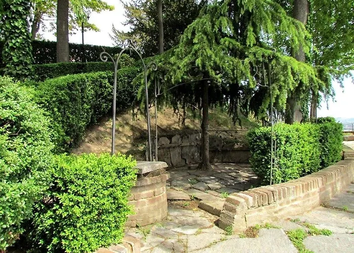 Castello Di Hotel