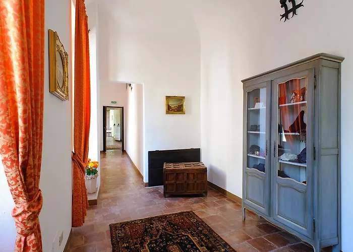 Castello Di 3*