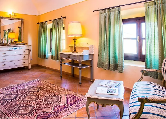 Castello Di Hotel Cortanze